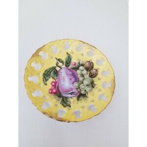 Vintage Walls Gold Rim Lace Edge Yellow Fruit Saucer Made In Japan